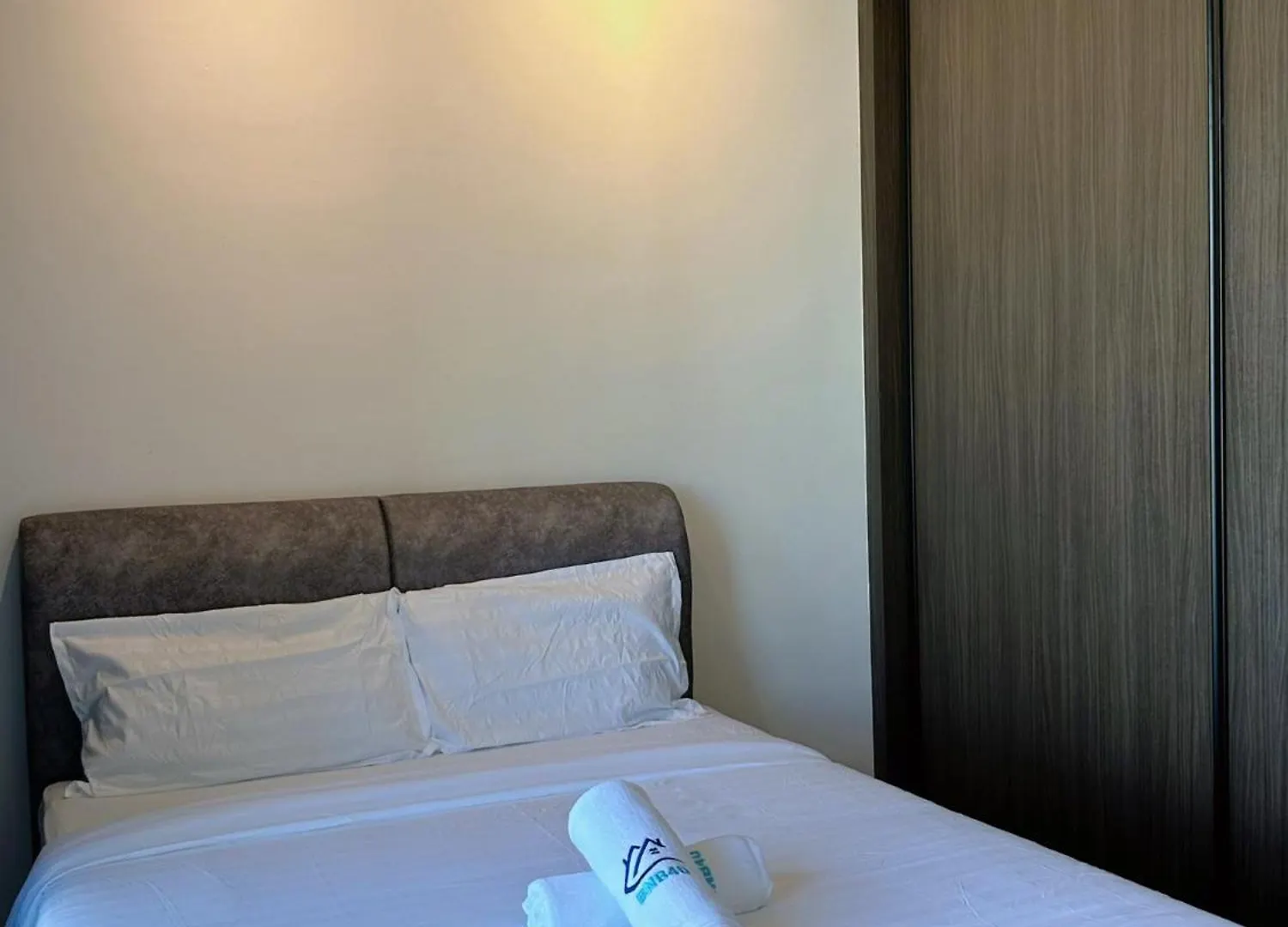 Beacon 2Br Infinity Pool - By Bnb4U George Town