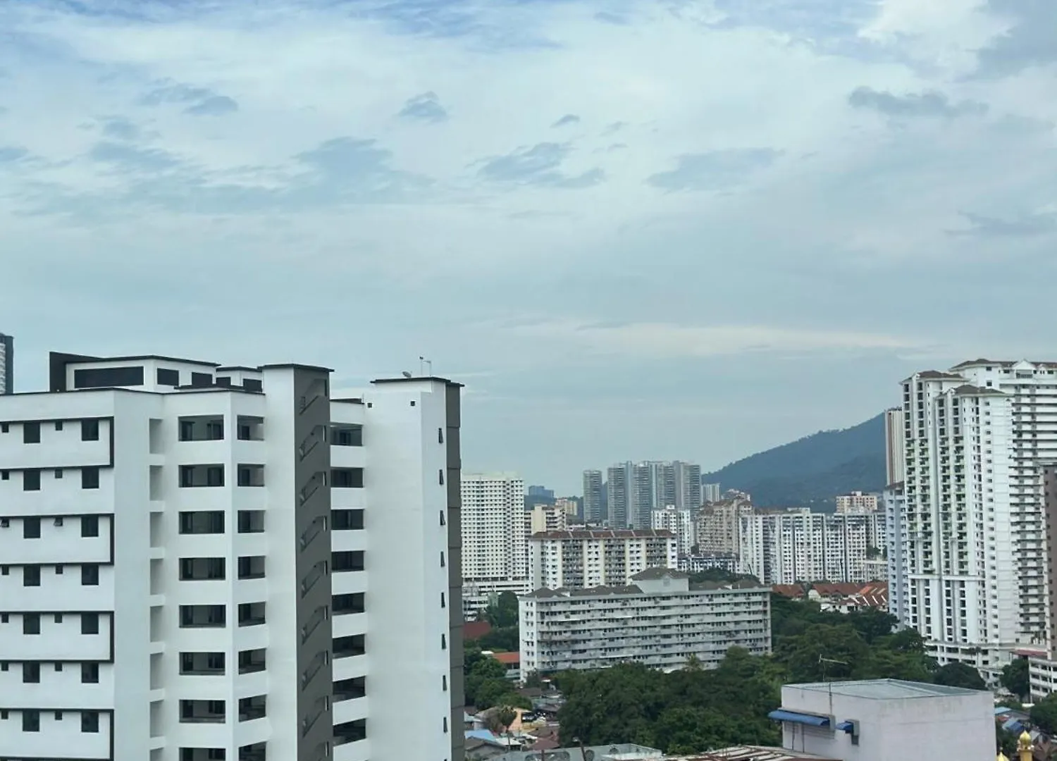 Beacon 2Br Infinity Pool - By Bnb4U George Town 0*,